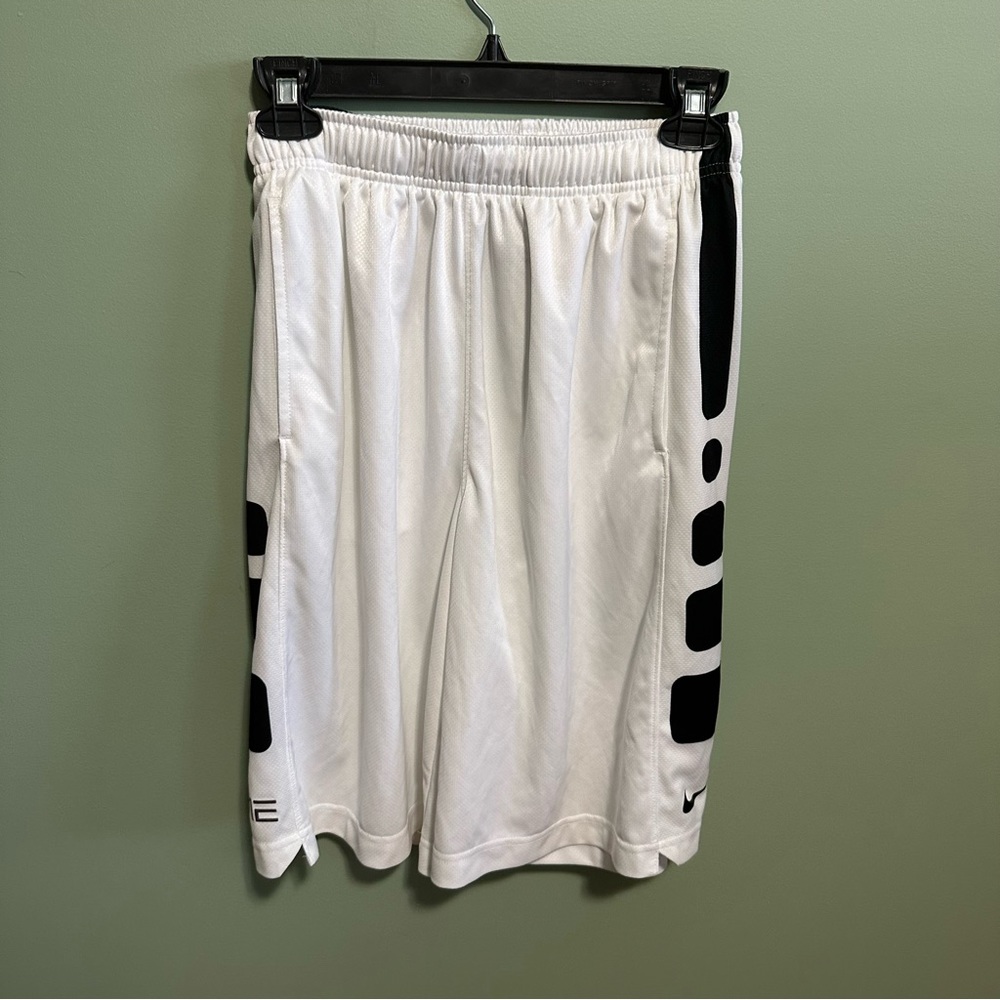 Nike dri fit basketball shorts